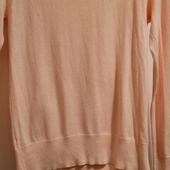 MERONA Pink Jewel Embellished Shoulder Long Sleeve Sweater Size M New with tags - Picture 6 of 7